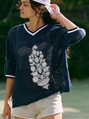 FP Movement by Free People Star Struck Logo Tee — Size Large